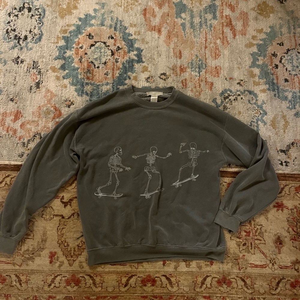 Urban outfitters crew neck with skating skeletons!